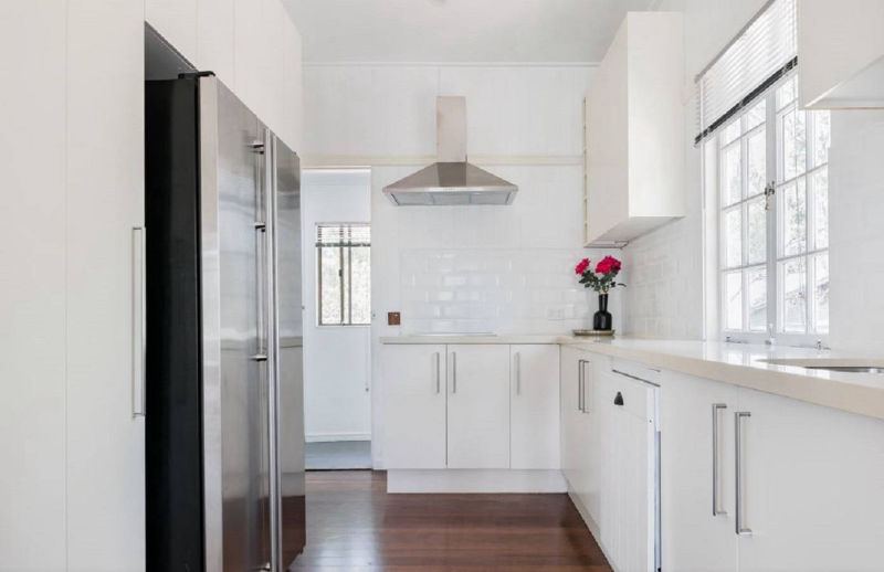 Cottage kitchen